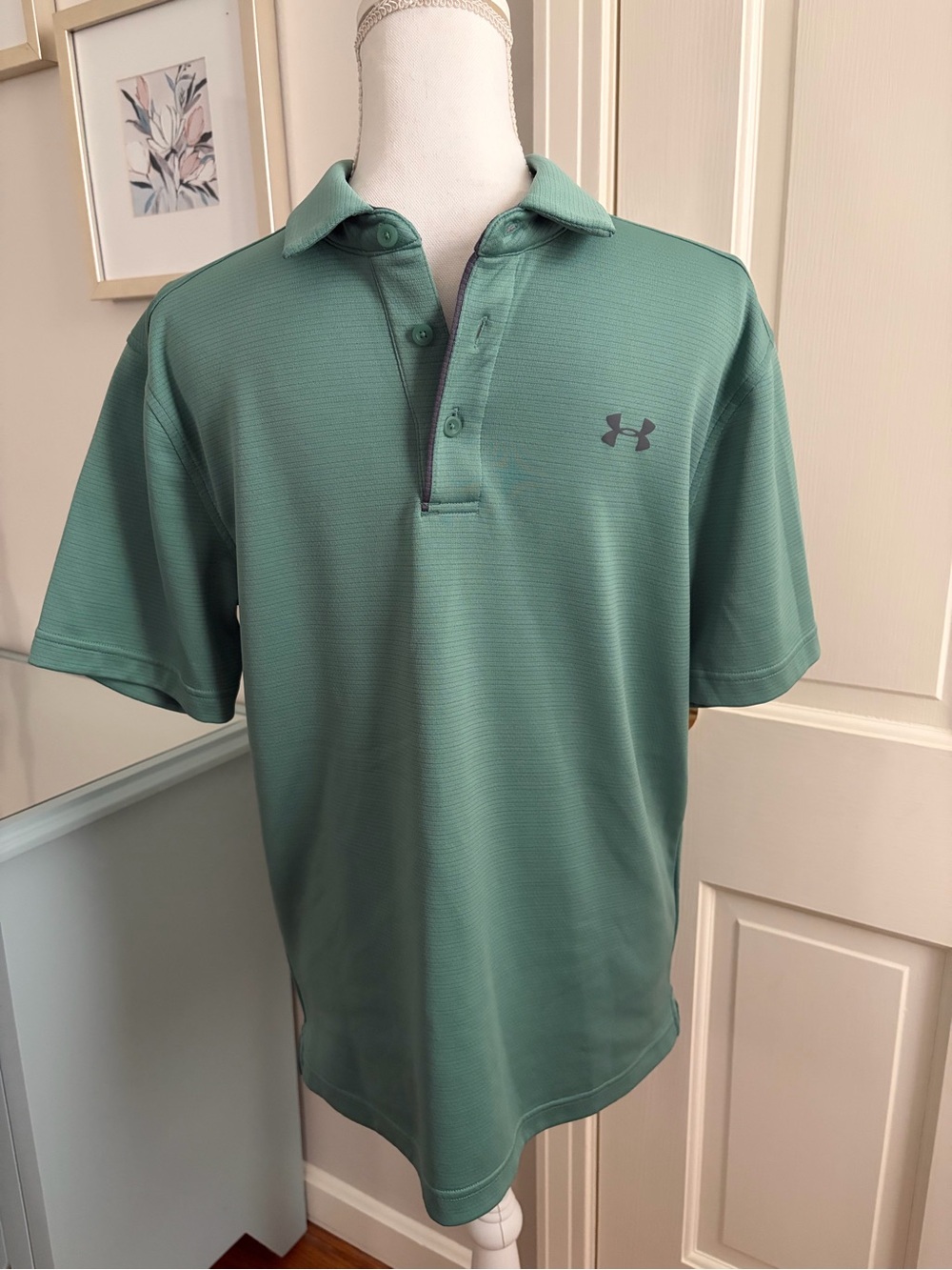 Under Armour Men’s Mint Green Performance Polo